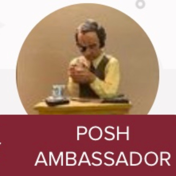 Meet your Posher Duane & Gail  Poshmark Ambassador - Picture 4 of 16